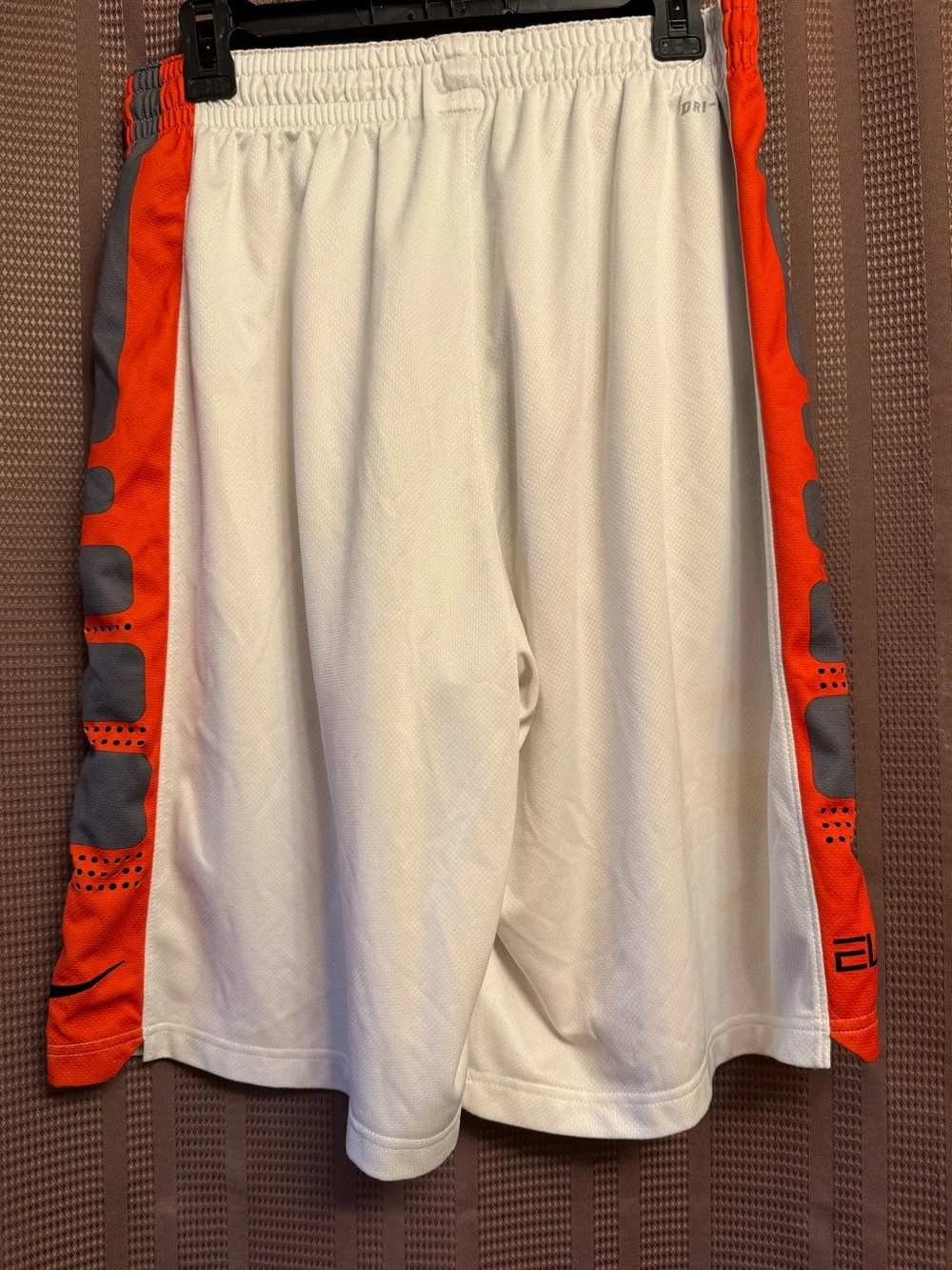 Vintage Nike Men’s Air Jordan AJ11 Legacy mesh shorts white/orange/gray Size L